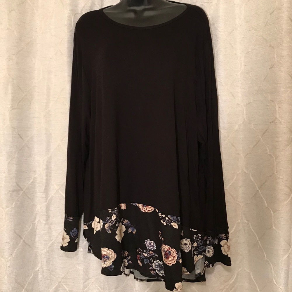 Cool Melon Black & Blue Floral Top